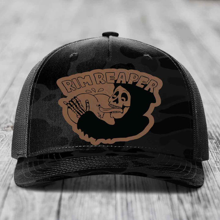 Black trucker hat with brown &