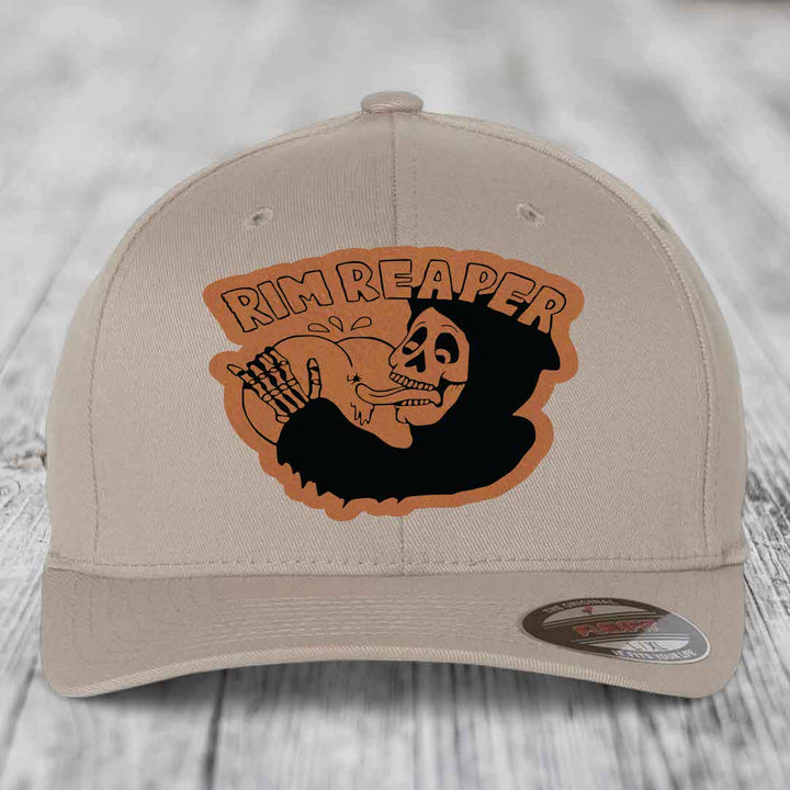 Beige baseball cap with orange &
